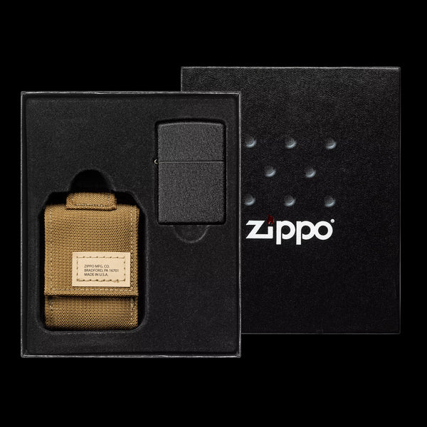 Zippo vžigalnik 49401 Black Crackle in etui Coyote Pouch