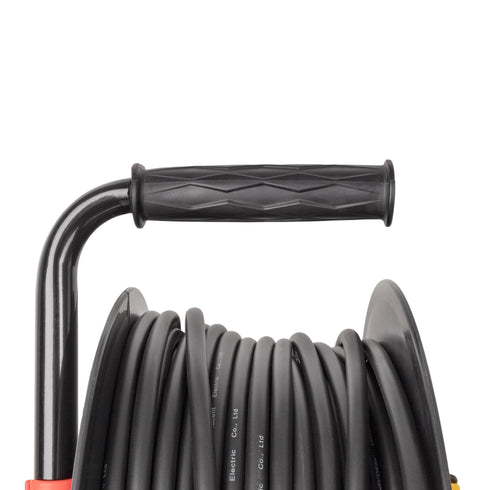 Podaljšek na kolutu 4-vtični 40m črn 3G2.5 IP44 ESCR44G4-40