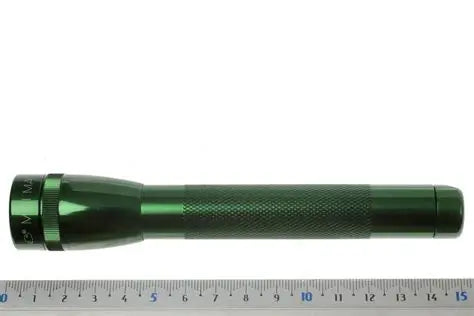 Maglite SP22397L – Mini LED 2xAA (Zelena)